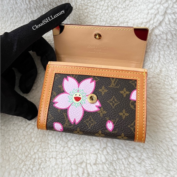 Auth Louis Vuitton Pink Cherry Blossom Classic Monogram Card Holder Wallet - Picture 3 of 14